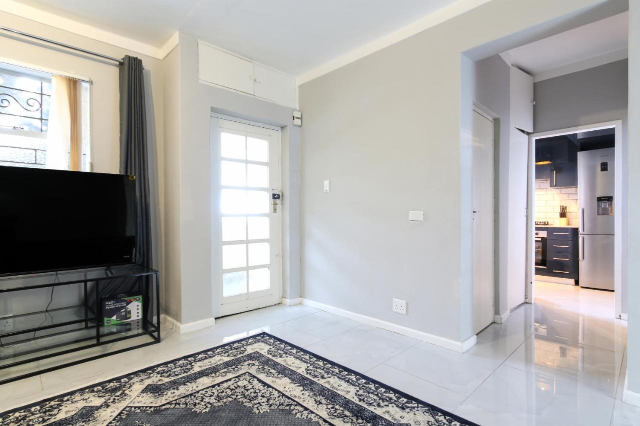 Nederburg, Sea Point, 2 Bed Apt - New Le Cap Extérieur photo